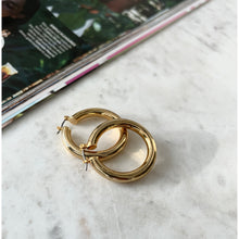 Load image into Gallery viewer, (New) Gold Tube Hoop Earrings
